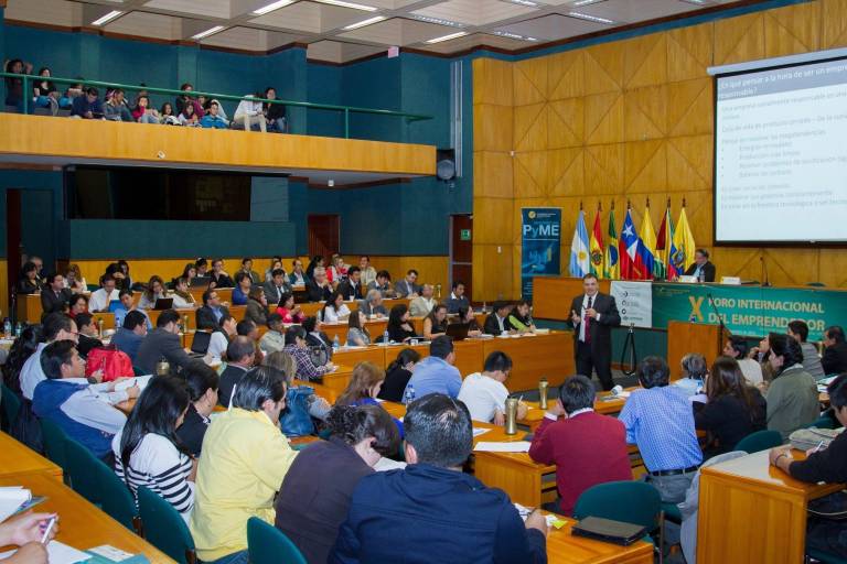 $!La Universidad Andina Simón Bolívar, Sede Ecuador, a través del Observatorio de la PyME desarrolla espacios donde se analizan temas de interés para las MIPYME y emprendedores.