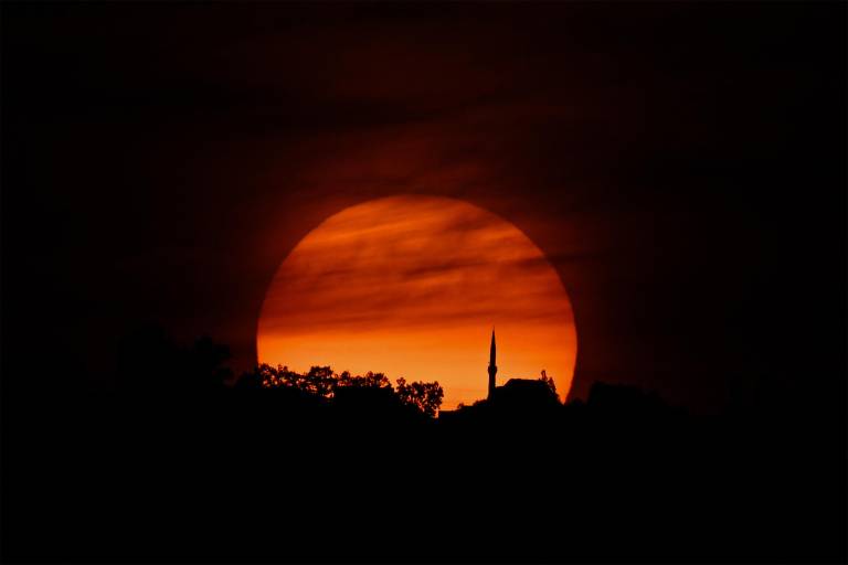 $!Eclipse solar total en Europa.