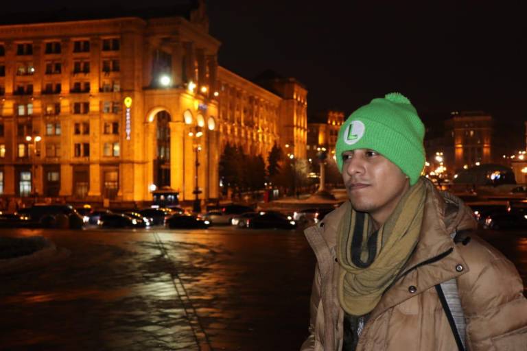 $!Diego Moncayo viajó a Ucrania para estudiar idiomas.