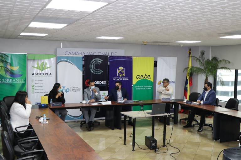 $!La Corporación de Exportadores CORDEX representó el 70% de los ventas no petroleras del Ecuador y genera cerca de 700 mil empleos directos e indirectos para los ecuatorianos y representó más de 10,000 millones de divisas el año pasado.