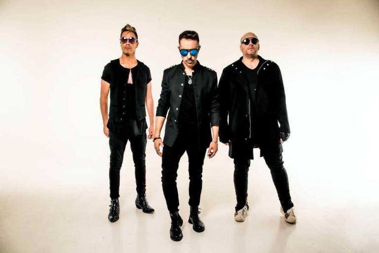 $!Beto Cuevas interpretará éxitos de La Ley en formato íntimo y acústico.