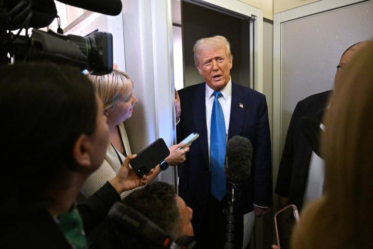 $!Designando a los carteles como grupos terroristas, el presidente Donald Trump los ha hecho elegibles para ataques con aviones no tripulados.