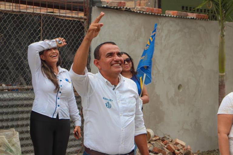 $!Javier Pincay ganó las elecciones por la alcaldía de Portoviejo. Recibió varias amenazas y atentados contra su integridad durante la campaña.