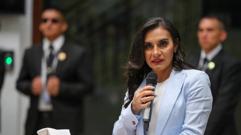 La vicepresidenta de Ecuador, Verónica Abad, durante una rueda de prensa en Quito, el 28 de noviembre de este año.
