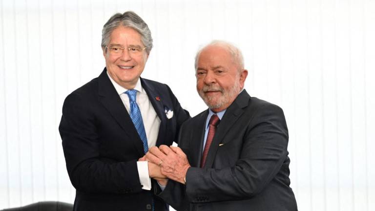 Lasso envía mensaje al presidente Lula da Silva tras vandalismo en Brasil
