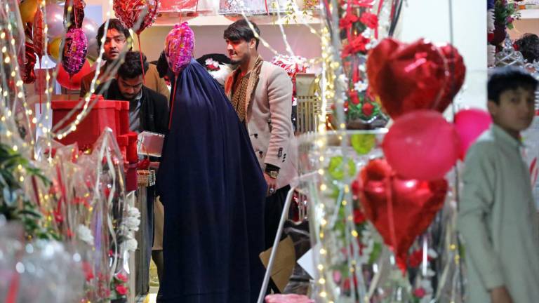 El Día de los Enamorados es prohibido por los talibanes en Afganistán