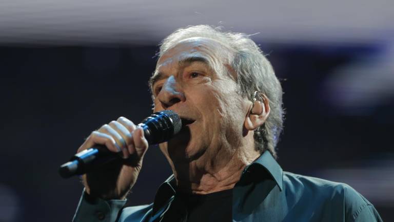 Y se marchó: Perales se baja del escenario en Uruguay