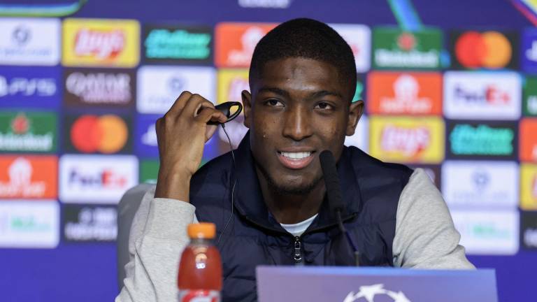 El defensa ecuatoriano del Club Brujas, Joel Ordóñez, durante una rueda de prensa, el 23 de febrero de 2026.