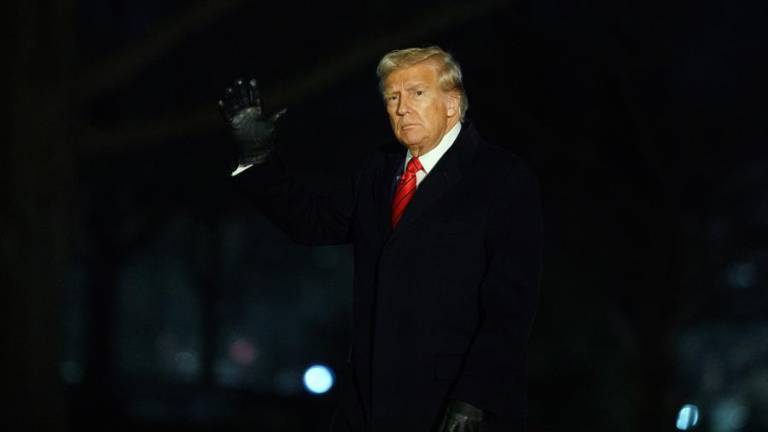 Trump revoca el TPS para 600.000 venezolanos y los expone a la deportación, según New York Times