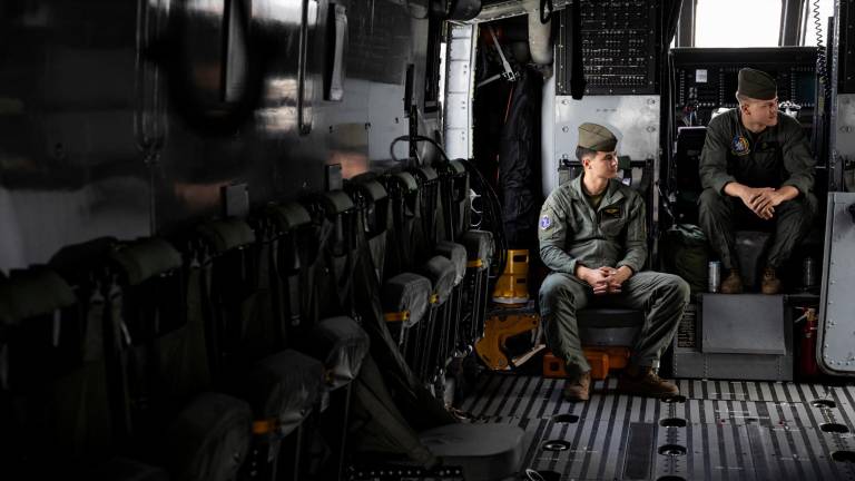 EE.UU. despliega a miles de soldados en aguas latinoamericanas para reforzar presencia militar