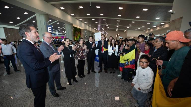 85 ecuatorianos parten a España en el tercer viaje de 2026 para trabajos de migración circular