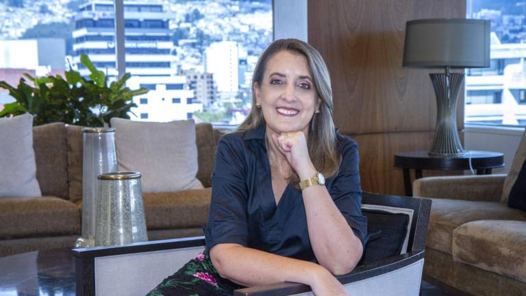 Certificarse de coaching le ayudó a “hablar diferente con las personas: escuchar, indagar, tratar de entender lo que me están queriendo decir y, luego, hablar”, afirma Caridad Serrano.