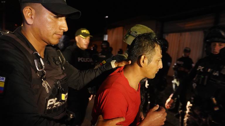 Primeras imágenes del toque de queda en Ecuador: operativos dejan decenas detenidos