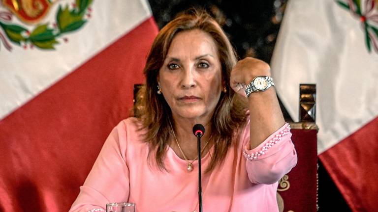 Fiscalía de Perú denuncia a presidenta Boluarte por presunto soborno en caso Rolexgate