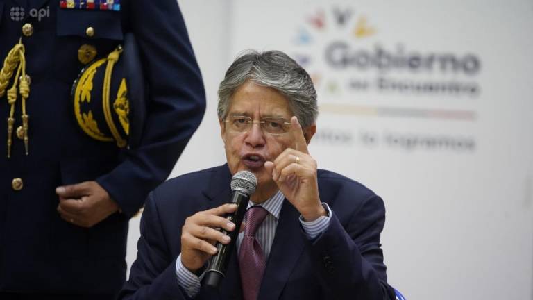 Guillermo Lasso elimina seguridad militar para hijos de presidentes y vicepresidentes