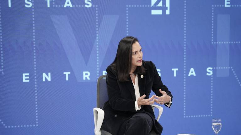 Inés Manzano defiende entrega de hidroeléctrica Coca Codo Sinclair: 'estamos solucionando algo que ocurrió hace 10 años'