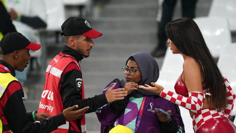 La modelo Ivana Knoll detalla la razón de su expulsión del estadio durante el partido de Croacia ante Brasil
