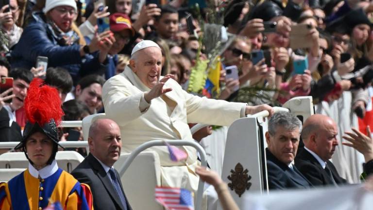Papa Francisco dirige la misa de Domingo de Ramos y agradece las oraciones por su estado de salud