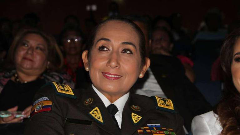 Tannya Varela se presentó ante la Justicia en Quito porque afirma que no puede viajar a Guayaquil