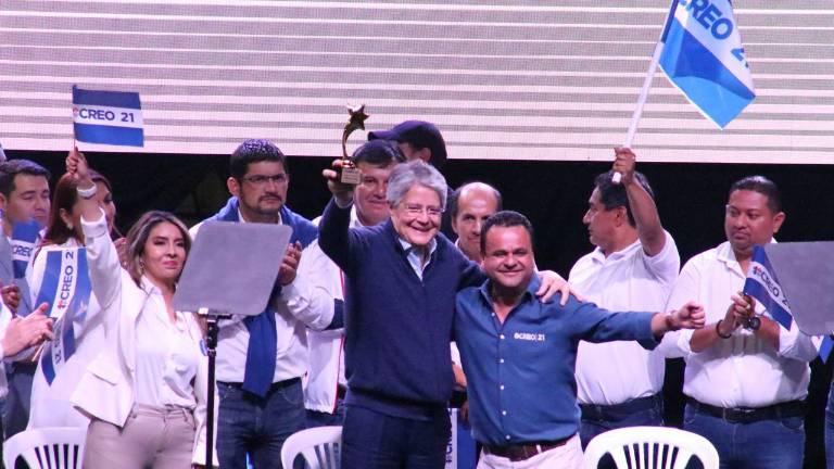 Para mayo, CREO proyecta tener definido su binomio presidencial