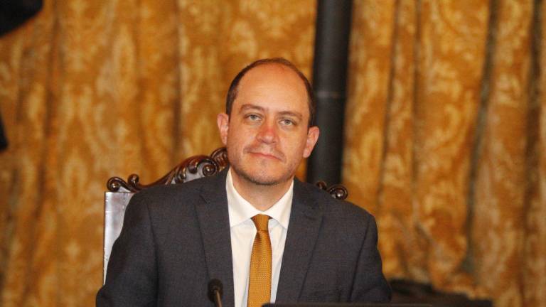 Ministro de Producción critica las declaraciones de estudiante que volvió de Ucrania