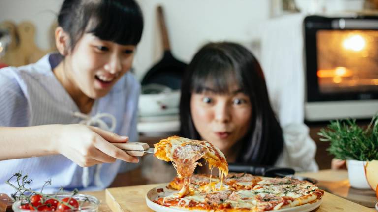 ¡Trabajo soñado! Grupo de investigadores busca un catador de pizza