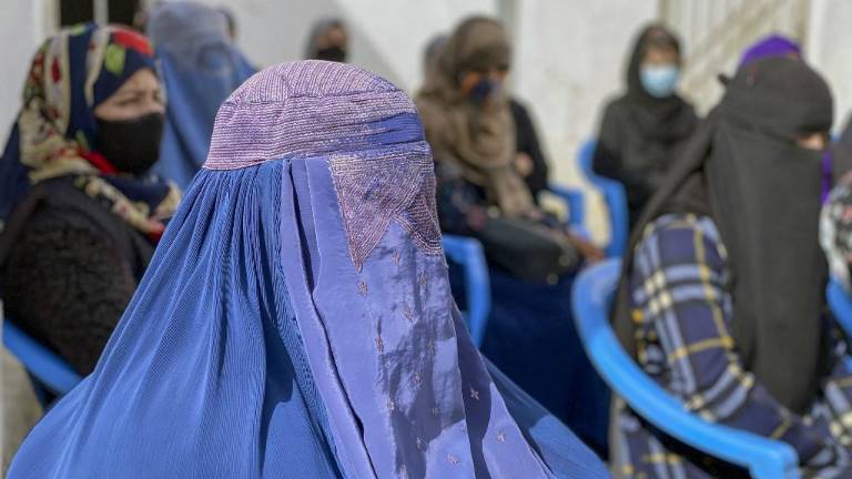 Afganistán es el país más represivo para las mujeres, denuncia la ONU