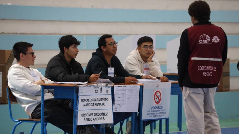 Multas del CNE para miembros de mesa: ¿qué pasa si no te capacitas o no asistes a la junta?