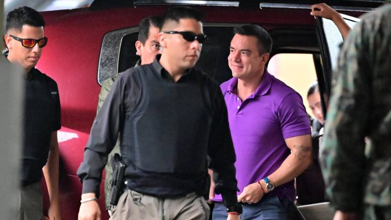 'Riesgo País' se reduce en más de 500 puntos tras triunfo de Daniel Noboa en las elecciones presidenciales de Ecuador