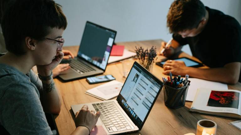 ¿Hasta cuándo se debe pagar las afiliaciones 'Joven Emprendedor' y 'Voluntario Joven' del IESS?