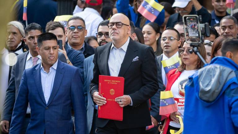 Parlamento de Venezuela solicita arresto de líder opositor Edmundo González Urrutia