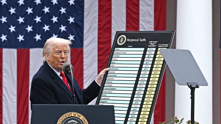 El presidente de Estados Unidos, Donald Trump, pronuncia un discurso sobre los aranceles recíprocos durante un evento en el Jardín de Rosas titulado Hagamos que Estados Unidos vuelva a ser rico en la Casa Blanca en Washington.