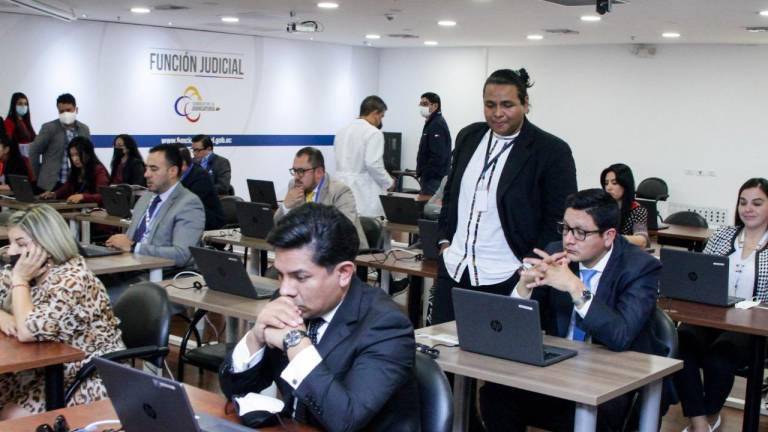 Millennials, demandados por alimentos y con infracciones de tránsito: Así son los aspirantes a jueces anticorrupción