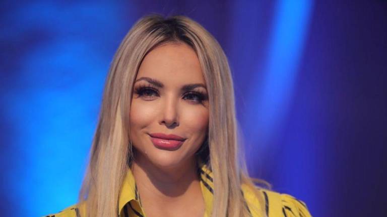 Érika Vélez compartió el procedimiento estético que le ayuda a disminuir el melasma