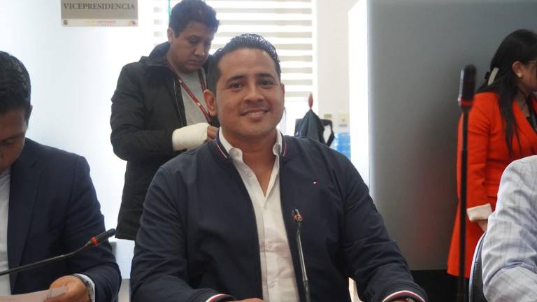 Exasambleísta prófugo Ronny Aleaga, requerido por el Caso Metástasis, fue reportado en Venezuela.