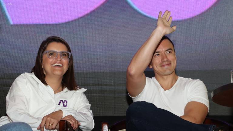 La vicepresidenta María José Pinto y el presidente Daniel Noboa. Foto: API