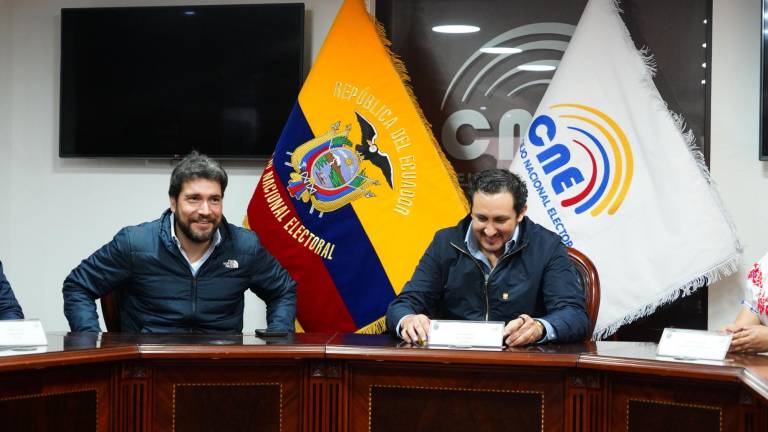 SUMA elige a Wilson Gómez e Inés Díaz como reemplazos de Jan Topic y Mishelle Calvache