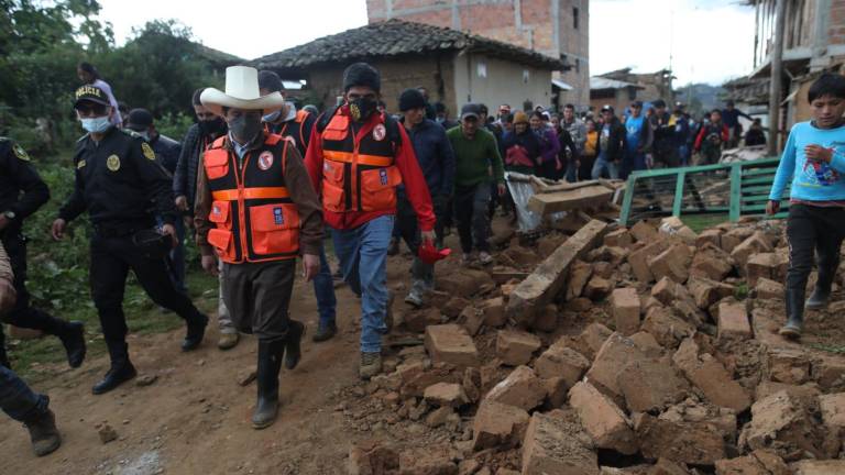 Aumentan a cuatro los heridos por el terremoto en Perú y a 867 los damnificados