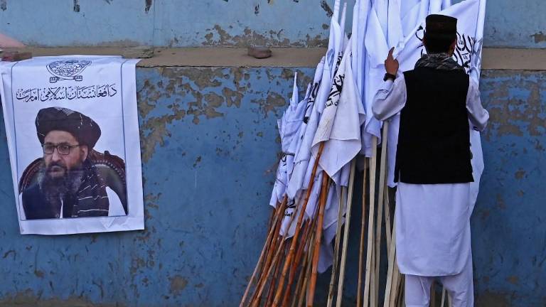 ¿Cuál es la amenaza del Estado Islámico, enemigo de los talibanes, en Afganistán?