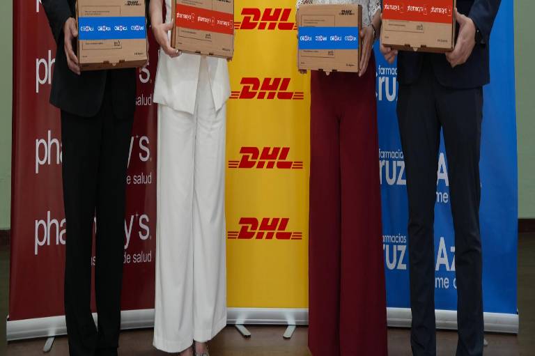$!De Ecuador a Estados Unidos: cómo enviar productos tradicionales de salud con Cruz Azul, Pharmacy’s y DHL Express