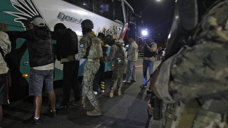 131 personas fueron detenidas en la segunda noche de toque de queda en Ecuador