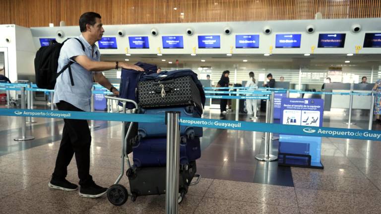 Ministerio de Transporte anuncia cómo será la movilidad hacia aeropuertos durante el toque de queda