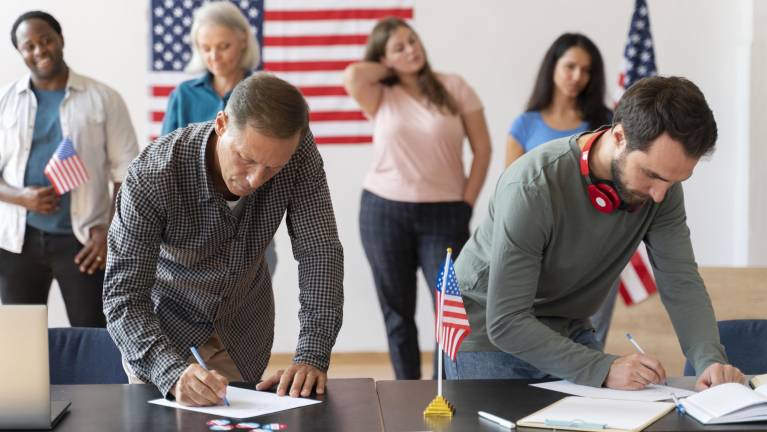 EE. UU. endurece el examen de ciudadanía: más preguntas y mayor exigencia desde octubre