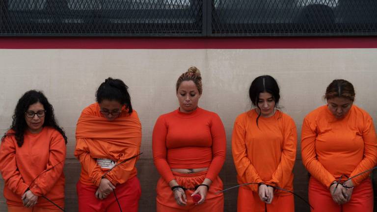 Primeras 61 mujeres de alta peligrosidad llegan a cárcel La Roca, en Guayaquil