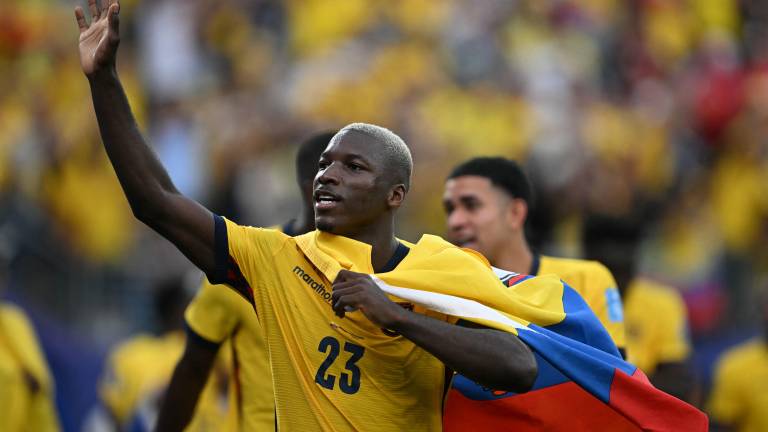 Moisés Caicedo celebrando la victoria ante Alemania en la última fecha del Grupo E del Mundial 2026.