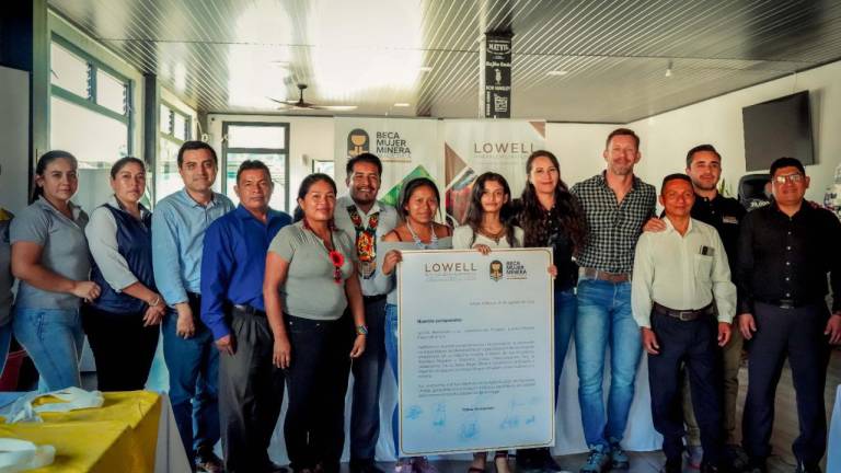 Mujeres amazónicas podrán acceder a becas mineras