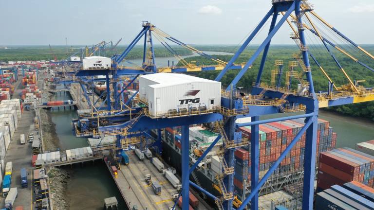 Guayaquil tiene un gran peso en el volumen de carga de contenedores