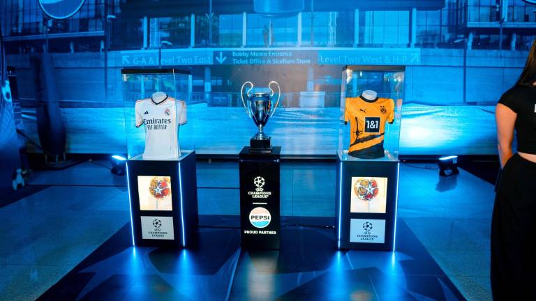 La fiesta de la UEFA Champions League involucró la transmisión del partido, diferentes juegos y una fiesta con bandas invitadas.