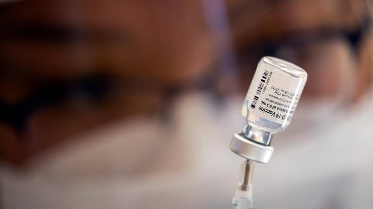 A partir de este lunes se vacunan a adolescentes de 12 a 15 años contra covid-19