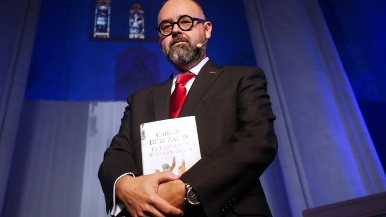 Fallece Carlos Ruiz Zafón, autor de la exitosa novela &quot;La sombra del viento&quot;